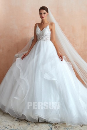 Nadja: princess wedding dress top in lace with spaghetti straps fancy skirt