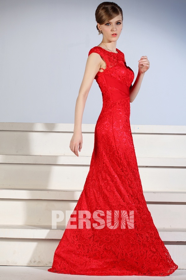Classical Gorgeous Lace Boat neck Long Evening Dress