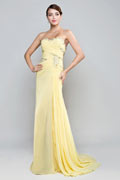 Elegantes gelbes Herz-Ausschnitt A-Linie langes Chiffon Abendkleider