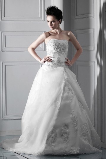 Ball Gown Strapless Embroidery Chapel Train Organza Wedding Dress