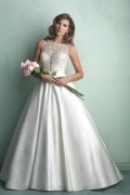 Schönes A-Linie Ärmelloses Ivory Brautkleider aus Satin