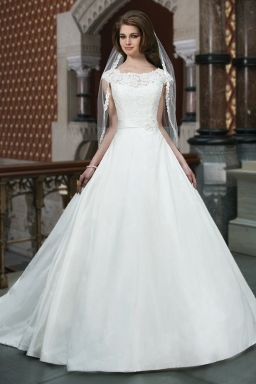 Chic Scoop Satin A Line Court Train Ivory Wedding Dress