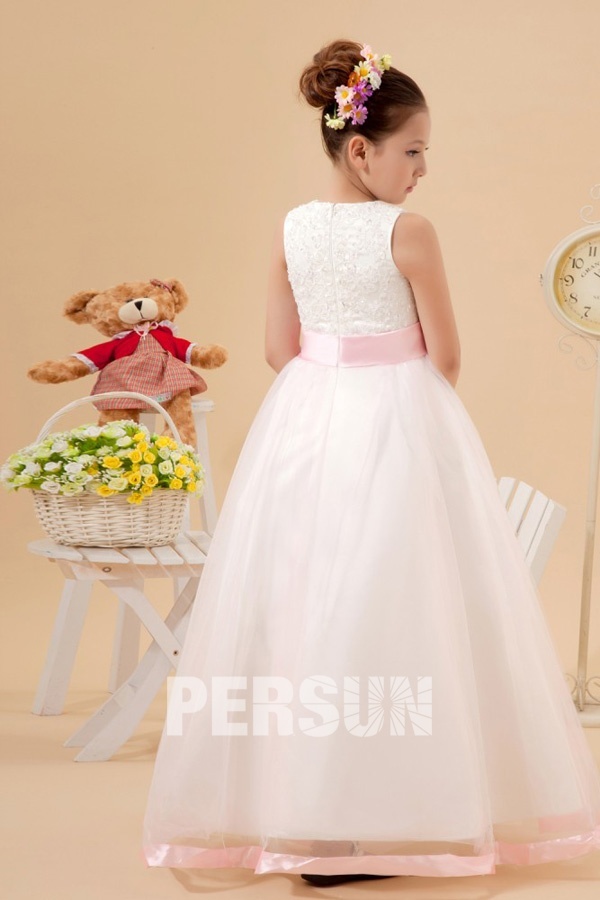 Sleeveless White Tulle Flower Girl Dress with Appliques with Sash