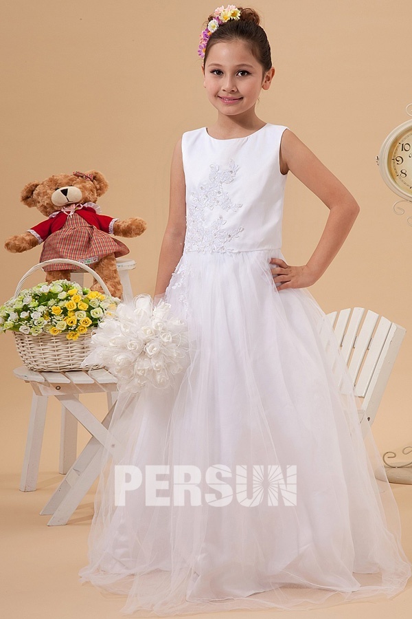 Ball gown Tulle White Chic Sleeveless Flower Girl Dress with Appliques