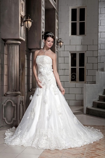 Strapless A line Appliques Wedding gown 2015 Persun