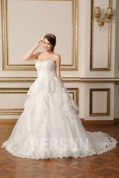 Vintage Sweetheart Strapless Lace Church Wedding Dress