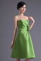 Chic Green Strapless Flowers A Line Knee Length Formal Bridesmaid Dress