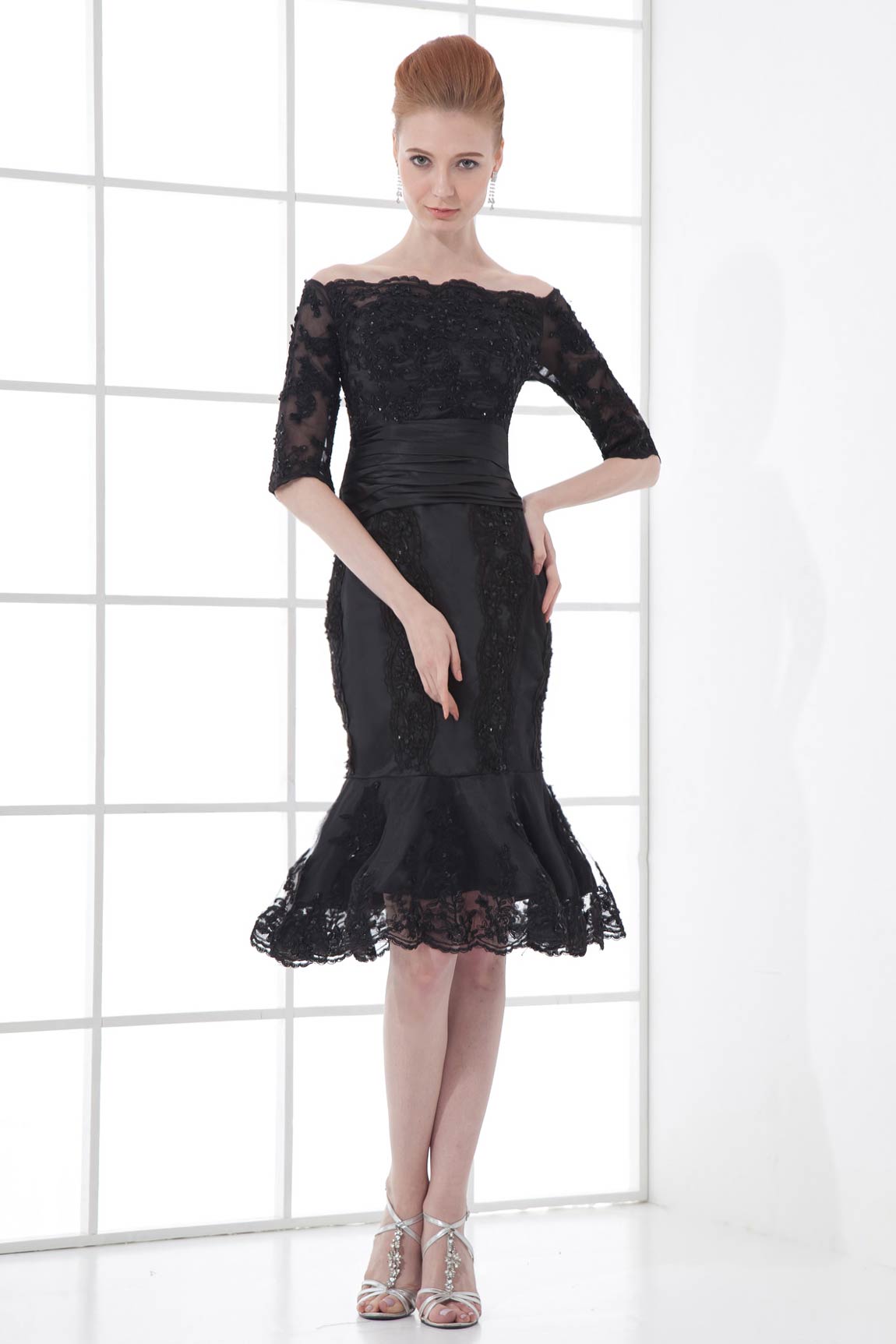 Sexy Boat Neck Translucent Lace Fishtail Knee length Formal Dress