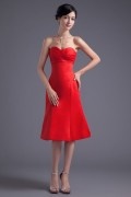 Elegant Column Satin Strapless Knee Length Red Bridesmaid Dress