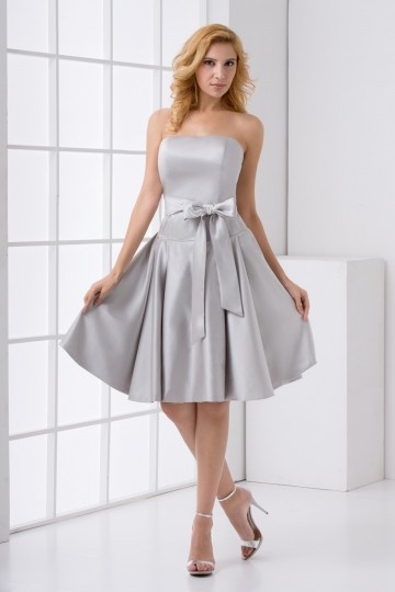 Pretty Strapless Ruched Bowknot Satin Knee Length Bridesmaid Dress