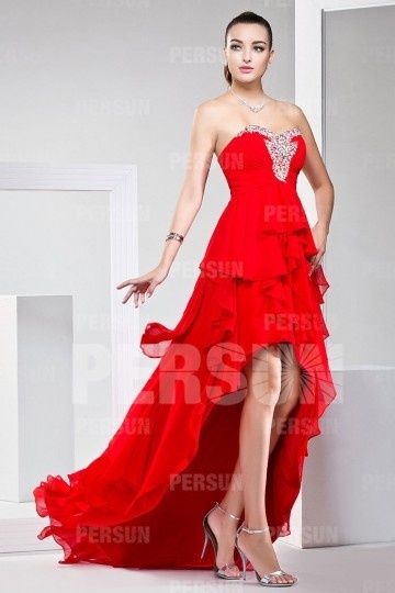Soldes robe de bal rouge taille 32