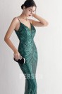 Robe soirée sirène noire en sequins à dos échancré en U