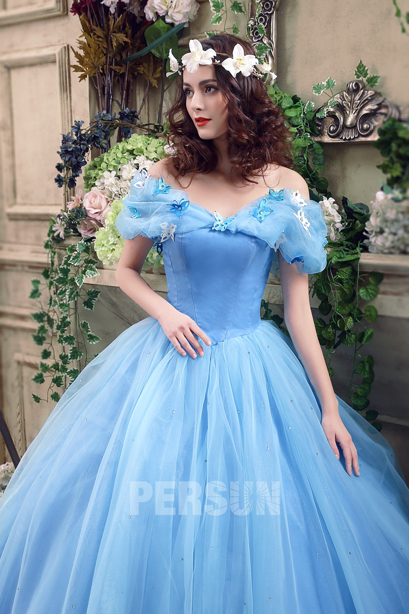 Robe de mariée princesse bleu probe de mariée princesse bleu épaule dénudée embelli de papillon