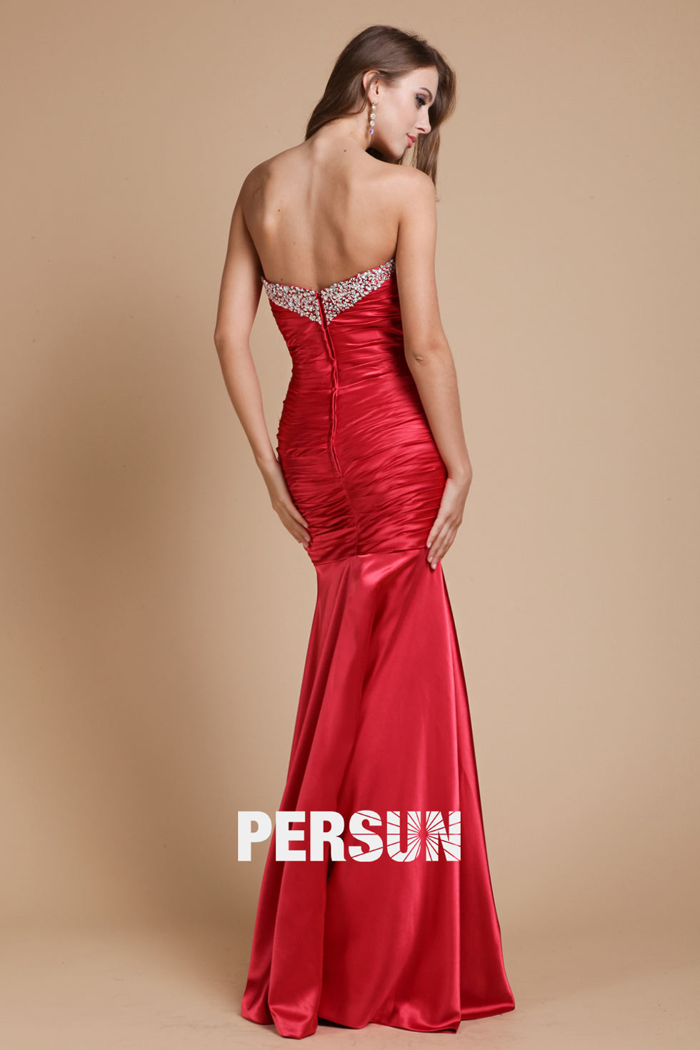 boutique robe longue d'été rouge dos nu pour soirée