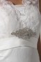 Robe de mariée ornée de strass vintage à traîne Royale en dentelle