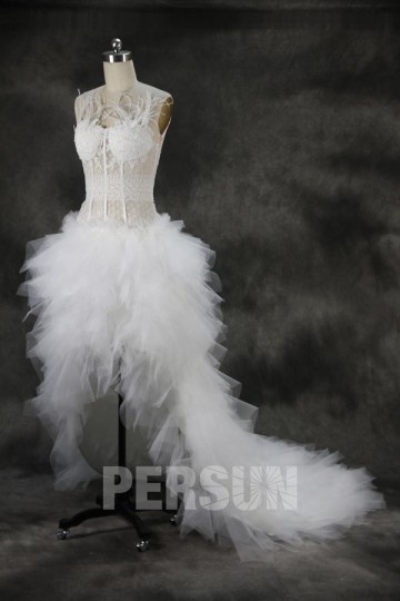 robe de mariée courte devant longue derrière sexy orné de plumes