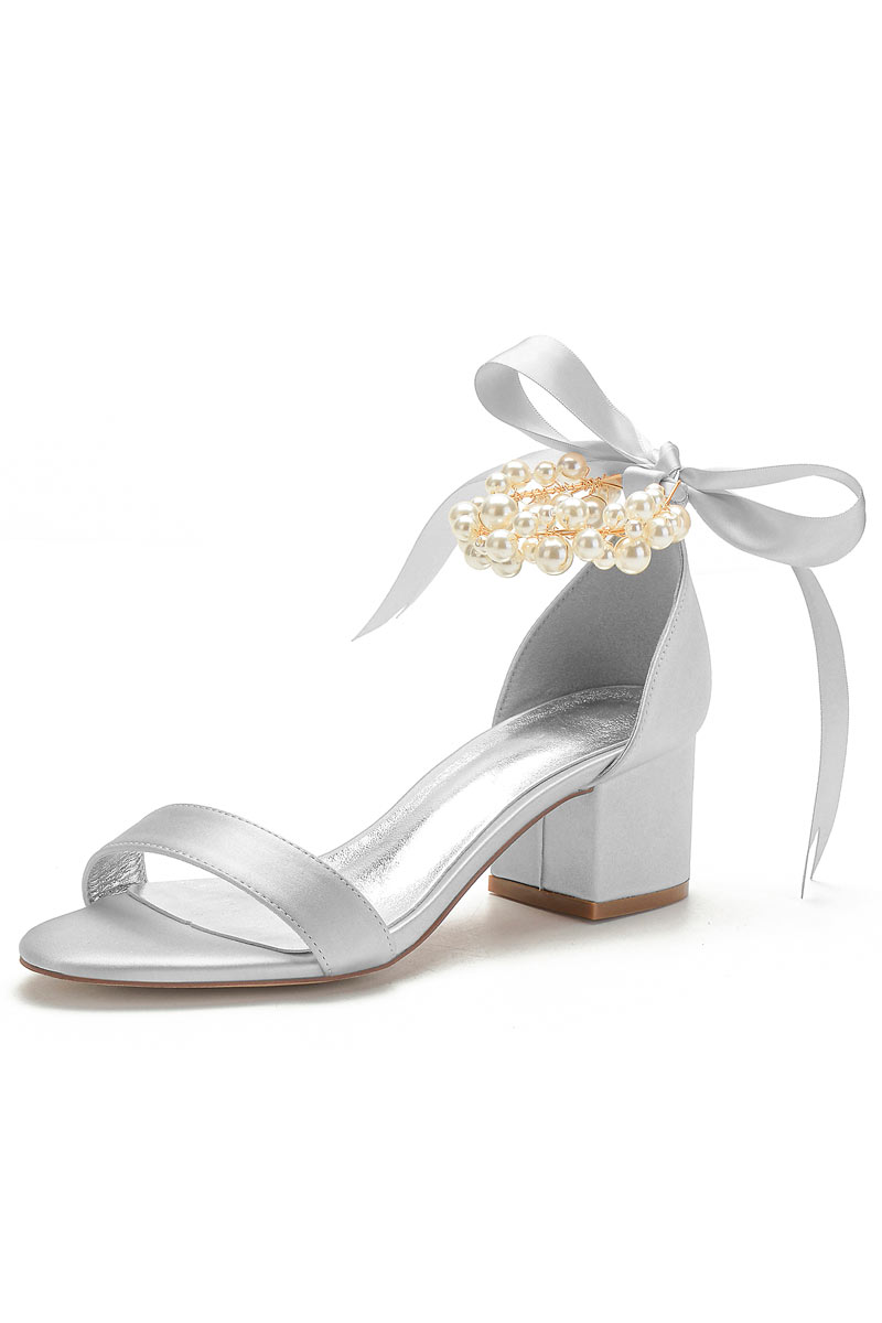 Sandales de mariage talon épais bride perlée noeud