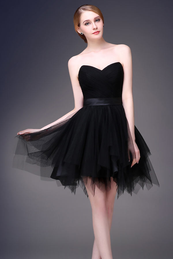 Mini robe noire bustier cœur effet fantasie