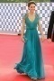 Robe de célébrité Princesse Kate en Mousseline bleu Col V ornée de strass