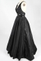 Robe de bal en taffetas noir pour silhouette A à dos nu décolleté V