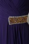 Robe violette longue décolleté en V ornée de bijoux et paillette