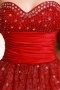 Robe de bal empire ornée de perles et strass rouge foncé