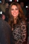 Robe noire dentelle de Kate Middleton longue au sol