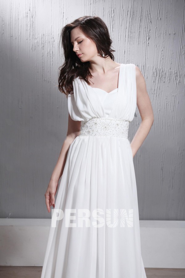 robe de mariée plissé taille ornée de strass