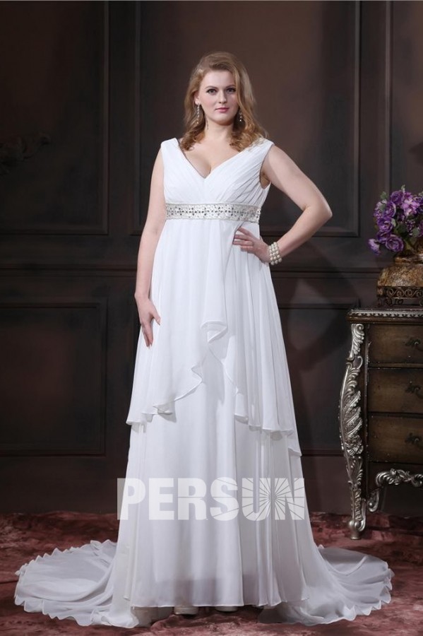 robe de mariée grande taille empire décolleté en v taille embelli de strass