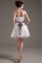 Mini robe de mariée bustier en organza dotée d'une ceinture