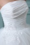 Robe de mariée bustier à jupe évasée et asymétrique