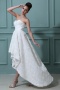 Robe de mariée moderne bustier cœur équipée d'une jupe florale