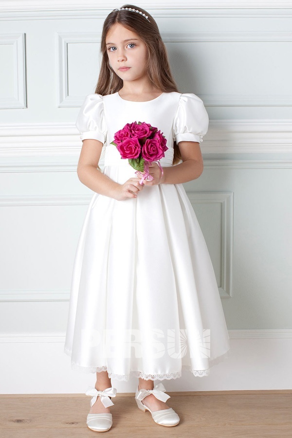 robe mariage enfant simple blanche à manche courte