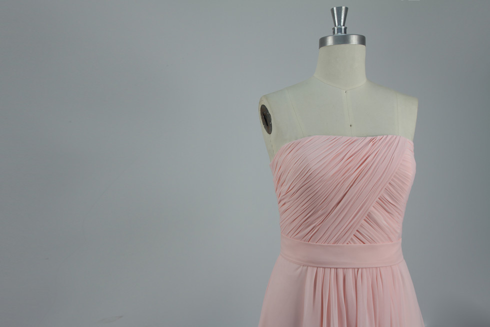 robe plissee femme courte en mousseline rose pâle