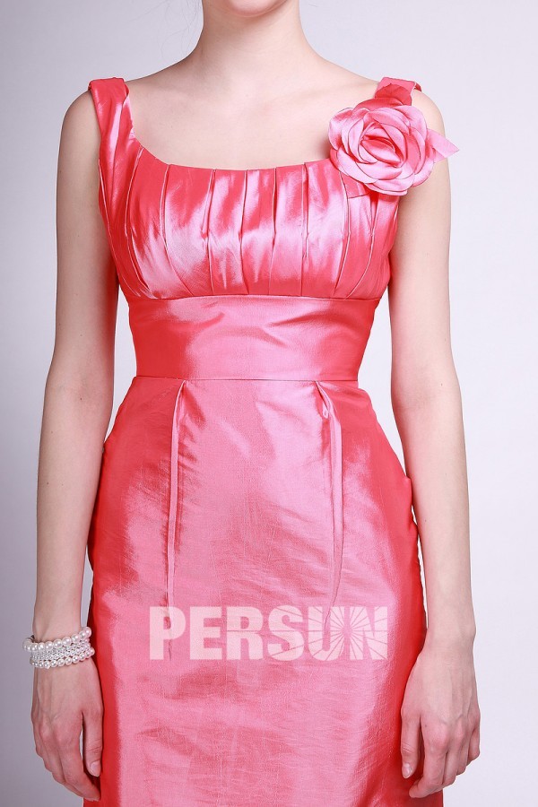 robe rouge empire pour soirée