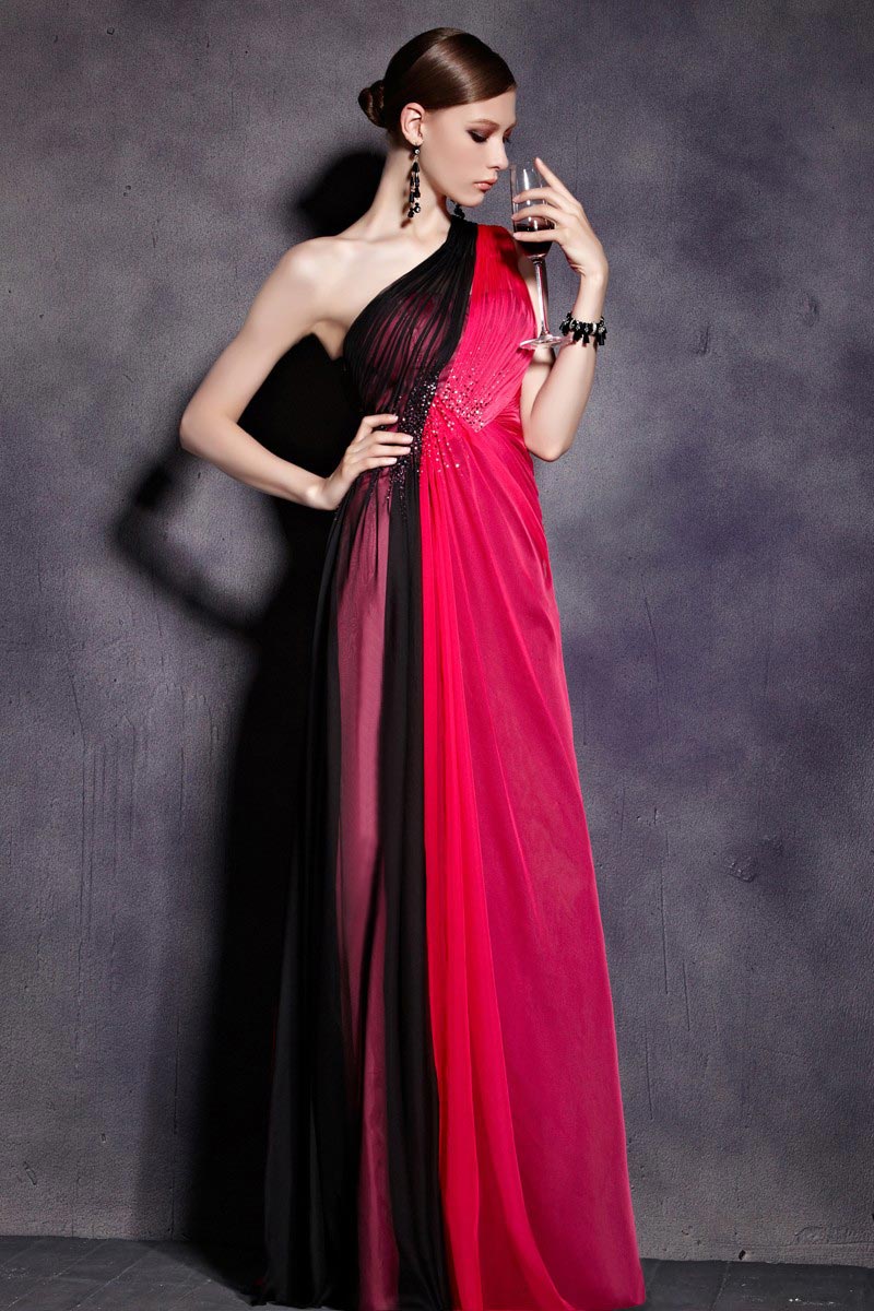 robe rose et noire asymétrique en tencel