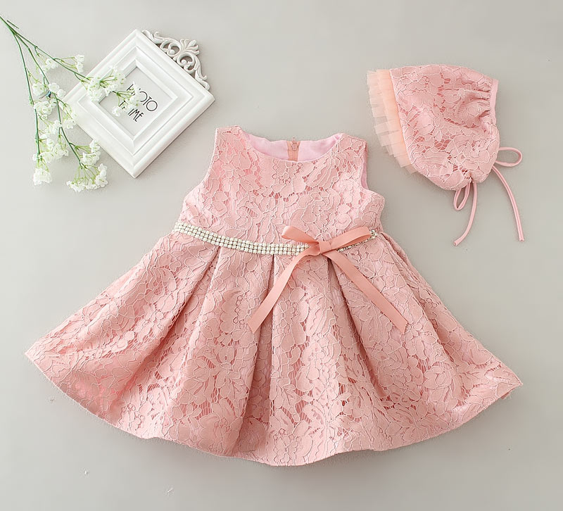 Robe de communion rose fille en dentelle avec chapeau