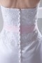 Robe de mariée bustier en satin sirène dotée d'un noeud rose